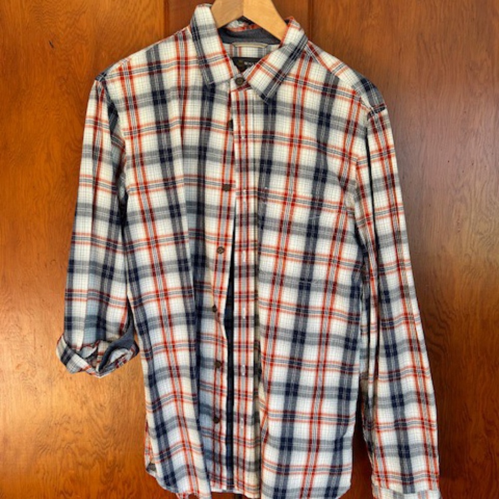 Wallin Bros long sleeve button up shirt